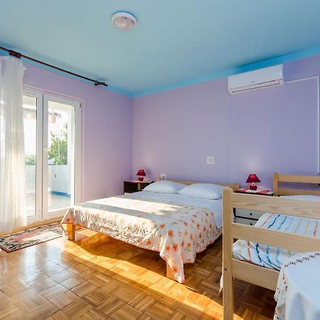 Apartment Marija Zdenko Lopar Exteriör bild